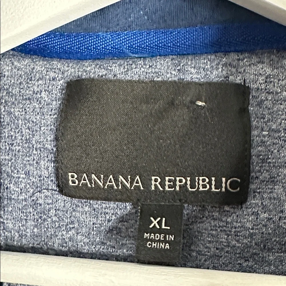 Banana Republic Men's Gray and Navy Quilted Puffer Jacket size XL